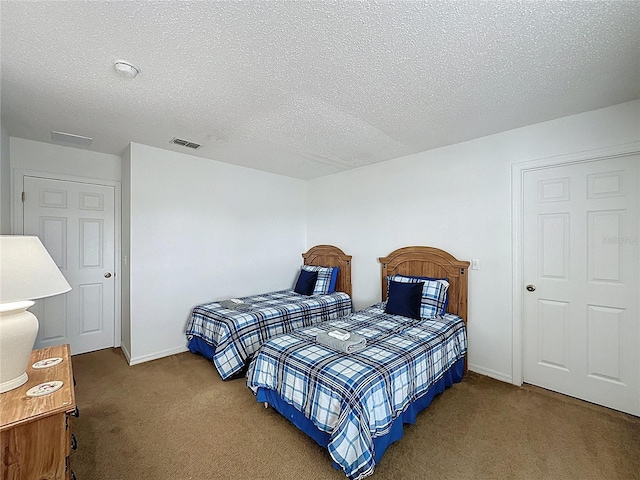 344 Bloomingdale Dr, Davenport, FL 33897 - bedroom featuring carpet and a textured ceiling