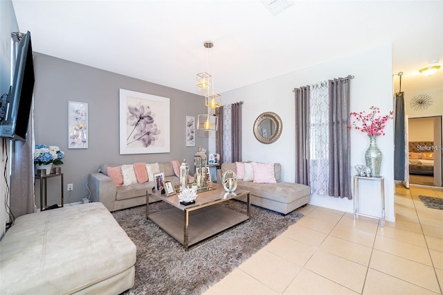 2463 Volunteer Ave, Kissimmee, FL 34744 - view of tiled living room