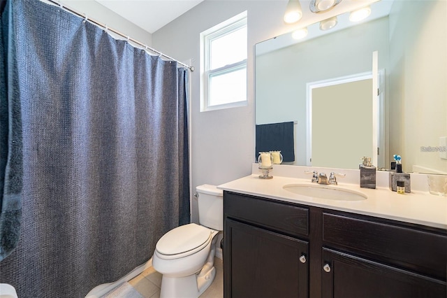 2463 Volunteer Ave, Kissimmee, FL 34744 - bathroom featuring vanity and a shower with shower curtain