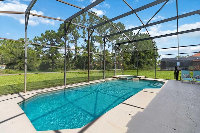 163 Tigerlily Ct, Davenport, FL 33837 - view of pool featuring a pool with connected hot tub, a yard, a patio, glass enclosure, and view of wooded area