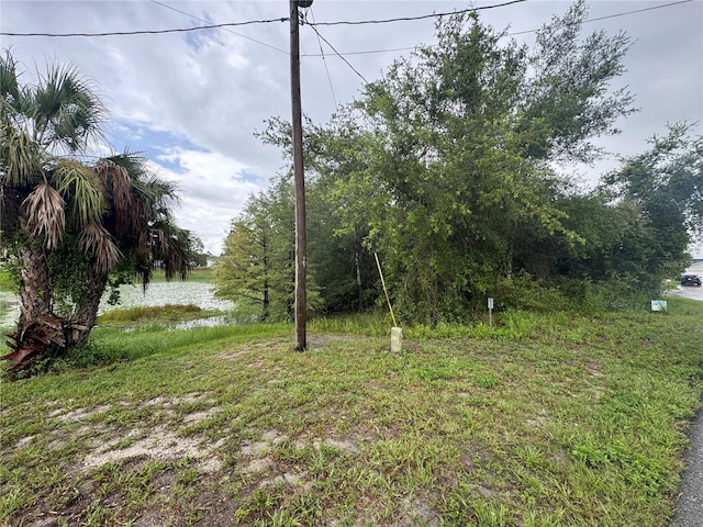 Magnolia Cir, Lake Wales, FL 33898