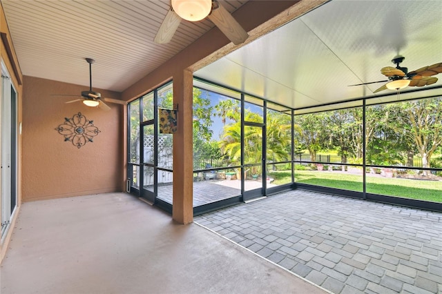 521 Milano Rd, Kissimmee, FL 34759 - unfurnished sunroom with ceiling fan