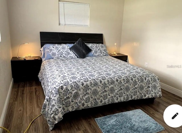 2940 Lake Margaret Dr, Orlando, FL 32806 - bedroom with wood finished floors