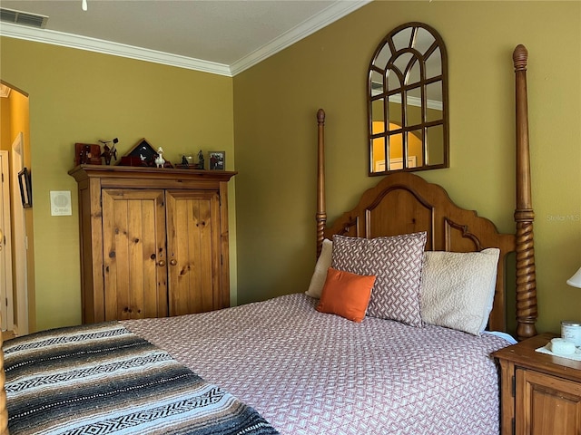 99 Auburn Dr, Kissimmee, FL 34759 - bedroom with ornamental molding and arched walkways