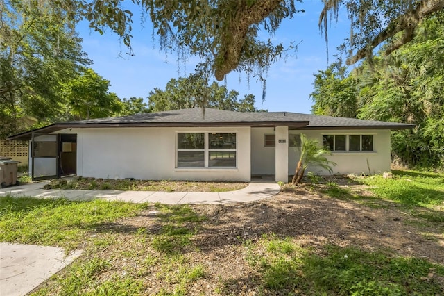 4212 Harry Dr, Fruitland Park, FL 34731 - view of front facade with stucco siding