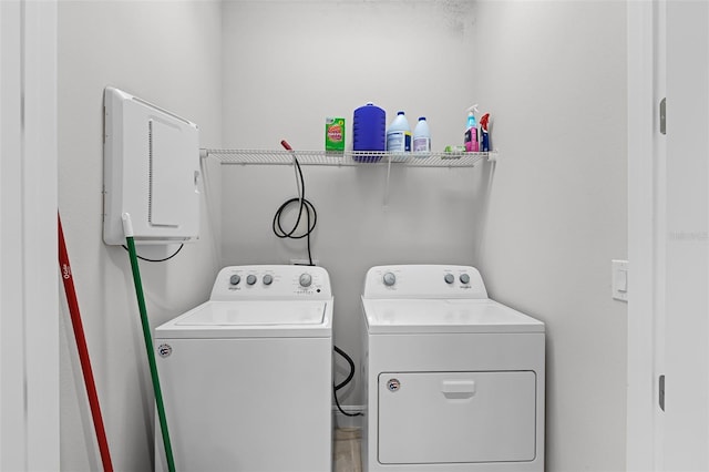 2419 Datura Loop, Saint Cloud, FL 34772 - laundry room with washer and clothes dryer