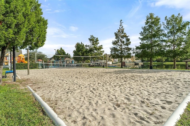 2602 Lodi Cir Unit 107, Kissimmee, FL 34746 - view of property's community featuring volleyball court