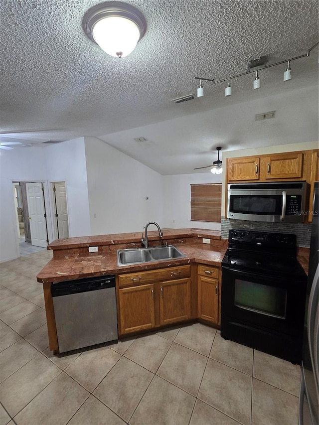 125 Redwing Ct, Kissimmee, FL 34759 - photo 8