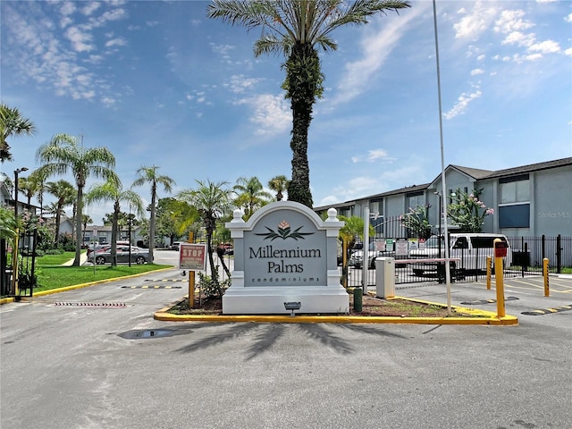 4755 S Texas Ave Unit 4755D, Orlando, FL 32839 - view of community sign