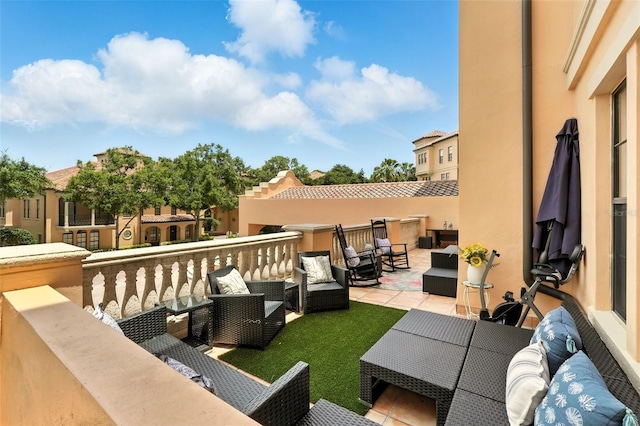 501 Mirasol Cir Unit 213, Celebration, FL 34747 - view of patio featuring an outdoor hangout area