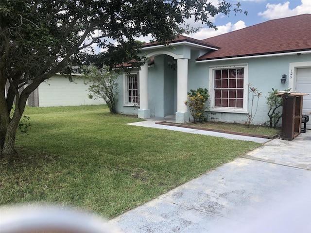 129 Acapulco Dr, Kissimmee, FL 34743 - photo 1