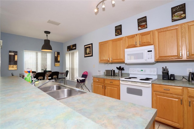 4663 Cumbrian Lakes Dr, Kissimmee, FL 34746 - photo 14