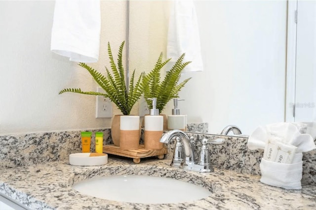 4254 Lana Ave, Davenport, FL 33897 - bathroom view of double vanity and decorative backsplash