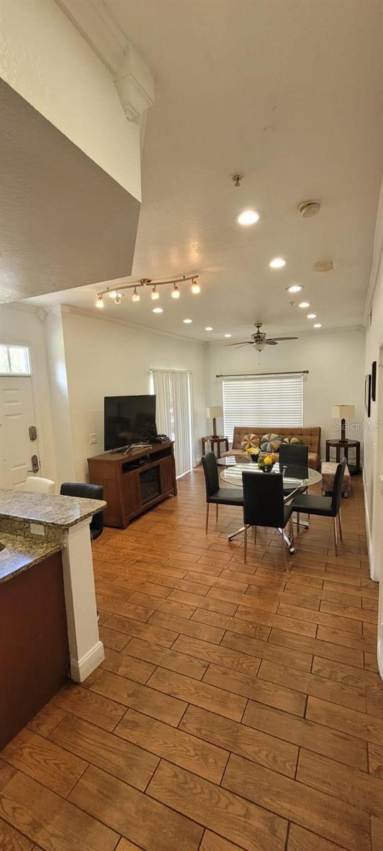 4004 Santa Maria Dr Unit 101, Kissimmee, FL 34741 - photo 8