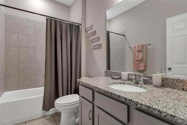 2661 Grasmere View Pkwy, Kissimmee, FL 34746 - full bathroom featuring vanity, tile patterned flooring, and shower / tub combo