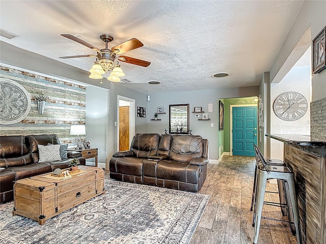 1544 Regal Ct, Kissimmee, FL 34744 - photo 16
