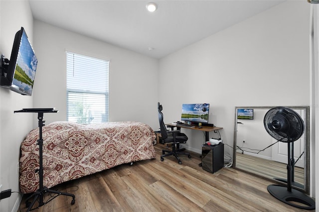 2000 Goblet Cove St, Kissimmee, FL 34746 - bedroom featuring wood finished floors and baseboards