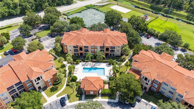 5548 Metrowest Blvd Unit 202, Orlando, FL 32811 - drone / aerial view of a pool