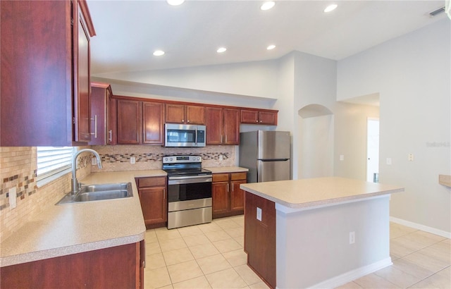 913 Tramells Trl, Kissimmee, FL 34744 - photo 11