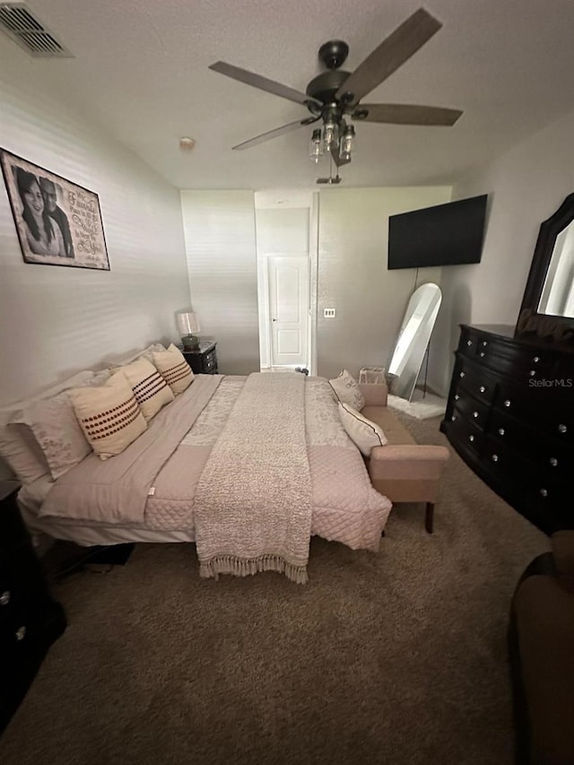 6003 Live Oak Dr, Winter Haven, FL 33880 - carpeted bedroom featuring ceiling fan