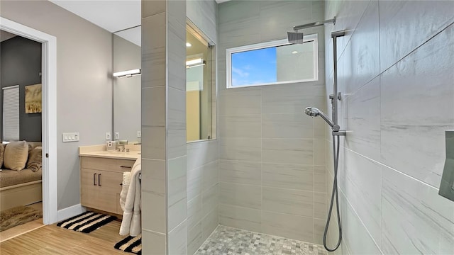 7551 Excitement Dr, Reunion, FL 34747 - bathroom with tiled shower and vanity