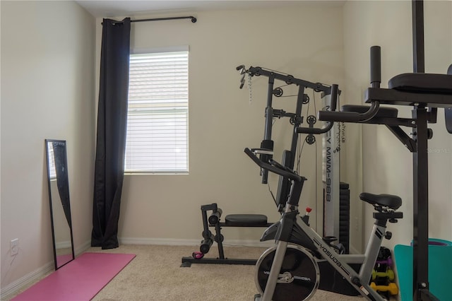 2712 Creekmore Ct, Kissimmee, FL 34746 - workout area featuring carpet floors and baseboards