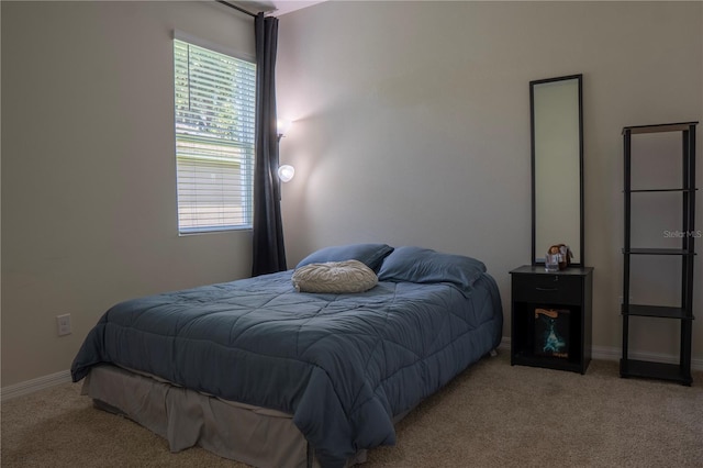 2712 Creekmore Ct, Kissimmee, FL 34746 - carpeted bedroom with multiple windows
