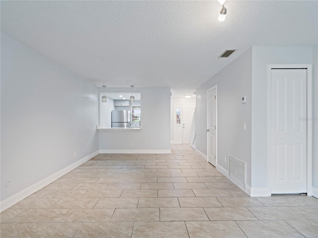 Listing photo 9 - caption unavailable