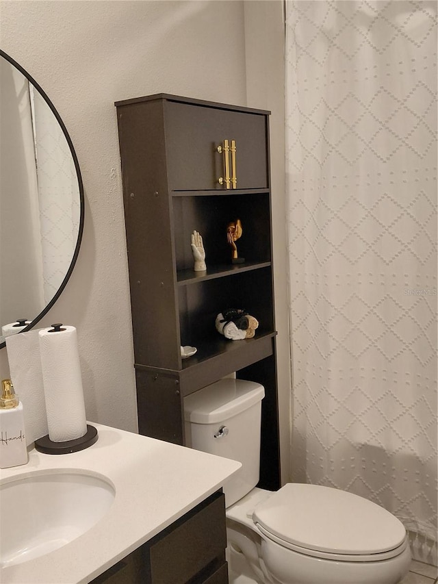 1509 Majestic, Winter Haven, FL 33880 - full bathroom with vanity and curtained shower
