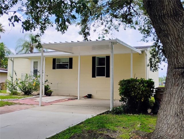 2633 Mcdaniel Dr, Kissimmee, FL 34758 - photo 2
