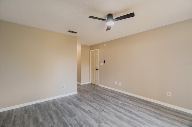 140 Tulpan Dr, Kissimmee, FL 34743 - photo 9