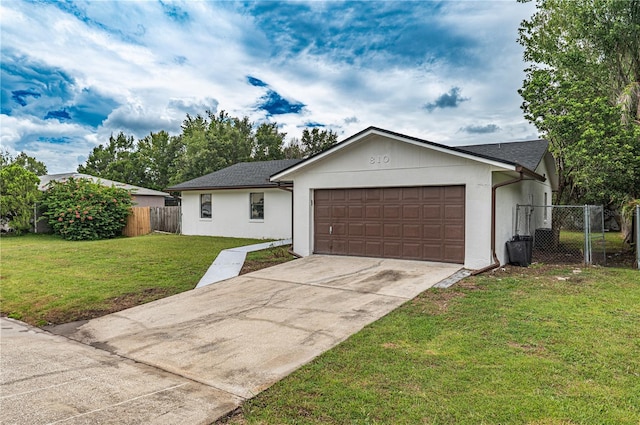 810 Mountbatten Ln, Kissimmee, FL 34758 - photo 2