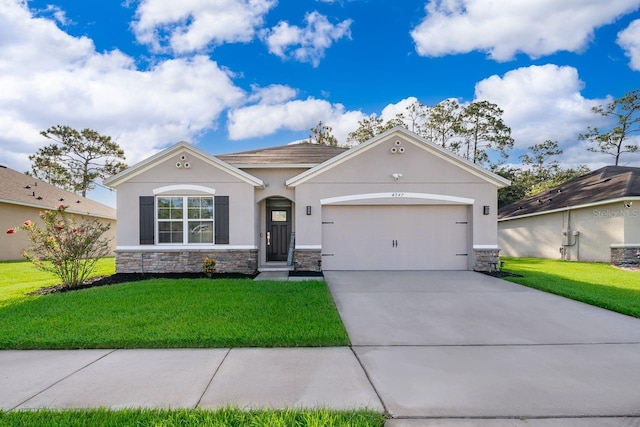 4947 Harold Stanley Dr, Kissimmee, FL 34758 - photo 1