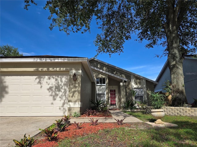 8847 Parliament Ct, Kissimmee, FL 34747 - photo 2