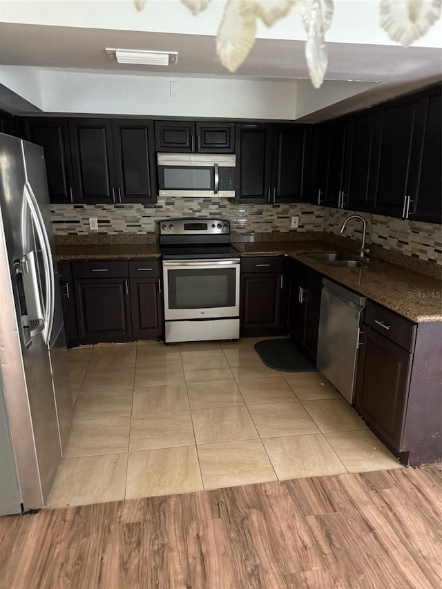 4390 126th Dr N, West Palm Beach, FL 33411 - photo 8