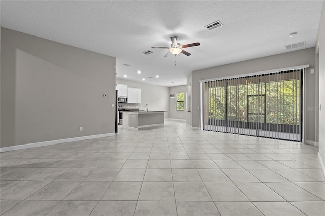 2877 Hillard Dr, Wesley Chapel, FL 33543 - photo 3