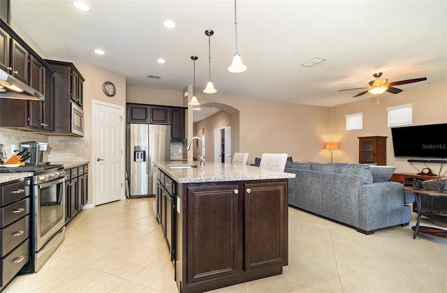 672 Cordoba Dr, Davenport, FL 33837 - photo 4