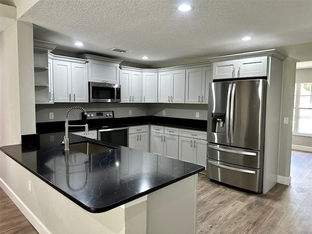 2585 Coachman Dr, Deltona, FL 32738 - photo 3