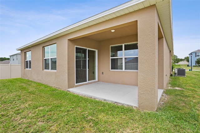 2143 Kalin Way, Tavares, FL 32778 - photo 34