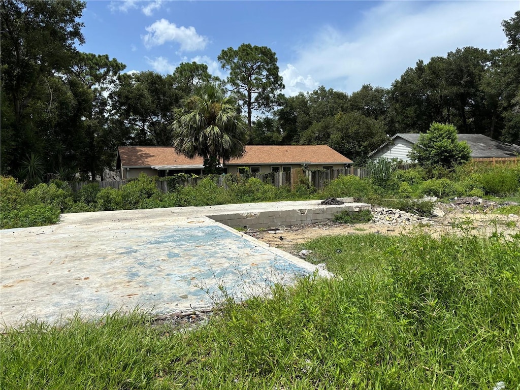 25815 Exmoor Dr, Sorrento, FL 32776 - photo 2