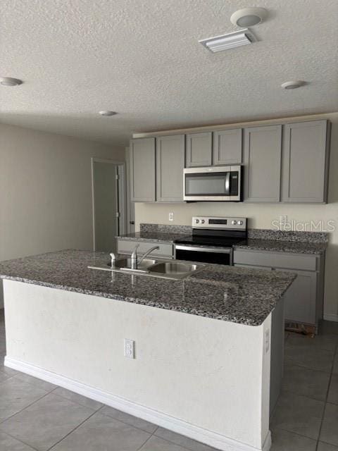 16626 Mosaic Oar Dr, Wimauma, FL 33598 - photo 2