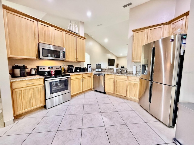 6937 Minaxi Dr, Lakeland, FL 33810 - photo 4