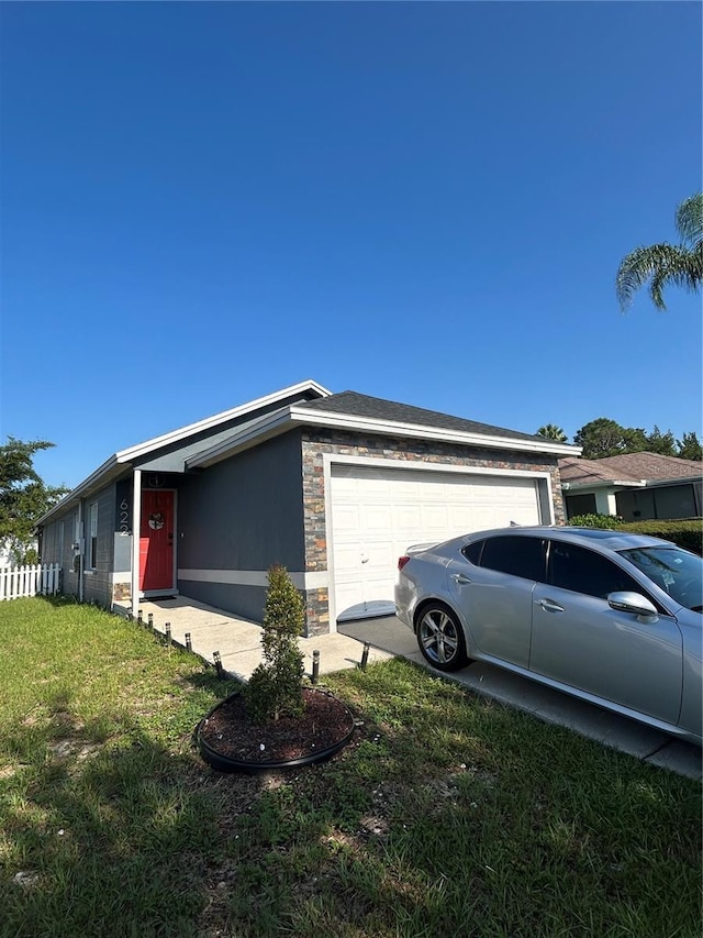 622 Crystals Blvd, Winter Haven, FL 33884 - photo 2