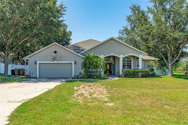 10932 Williams Ave, Howey In The Hills, FL 34737 - photo 1