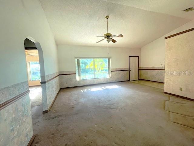 1020 Myrtle Ave, Saint Cloud, FL 34771 - photo 11