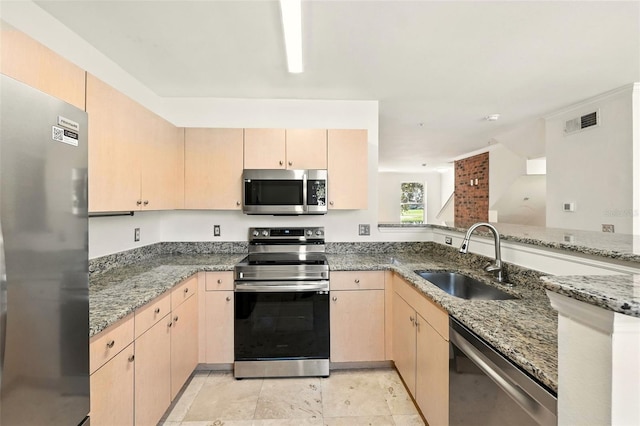 1056 Waterside Dr, Celebration, FL 34747 - photo 20