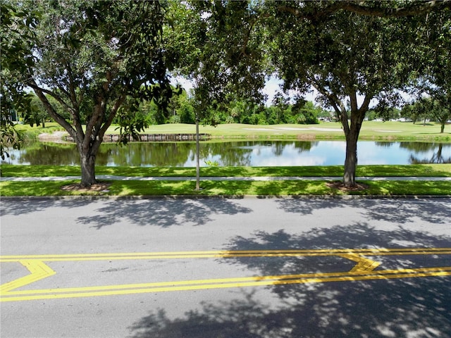 1056 Waterside Dr, Celebration, FL 34747 - photo 38