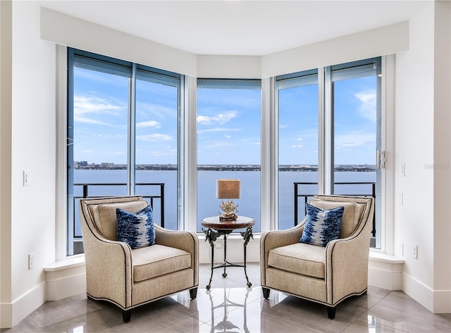 sitting room with a water view