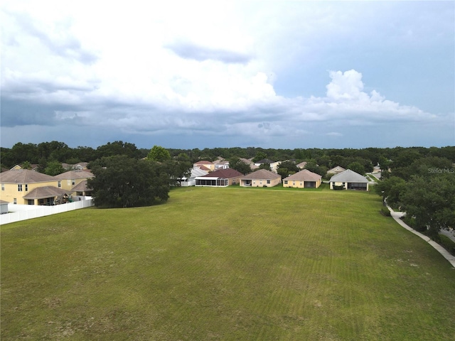 Listing photo 3 for 1035 Nashville Dr, Wesley Chapel FL 33544