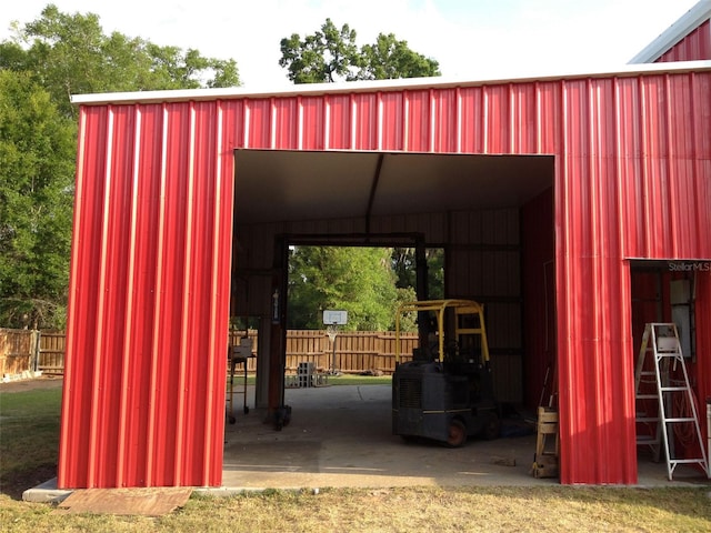 view of outdoor structure